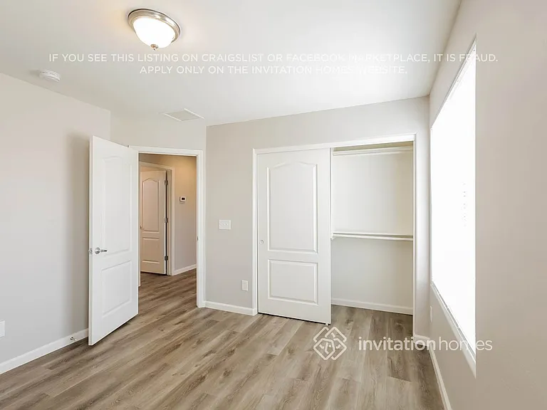 7233 S 39th Way — Photo 10