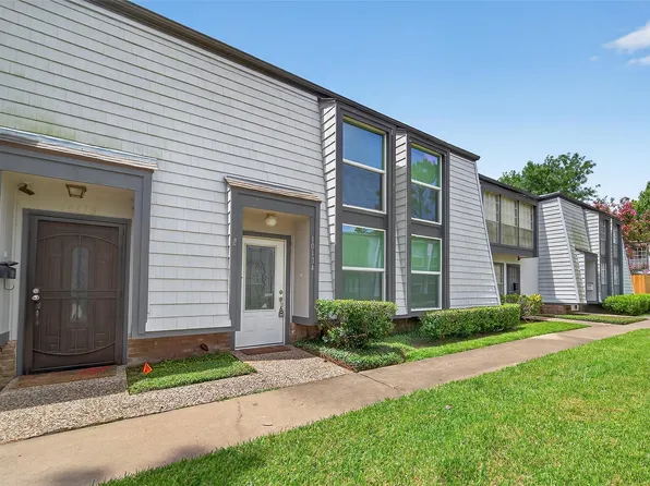 10174 Beekman Place Dr, Houston, TX 77043