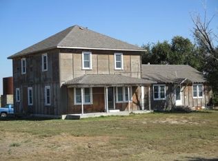 5770 W Road 3, Ulysses, KS 67880
