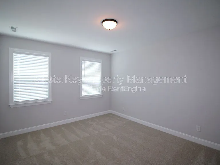 612 Amaranth Dr — Photo 13