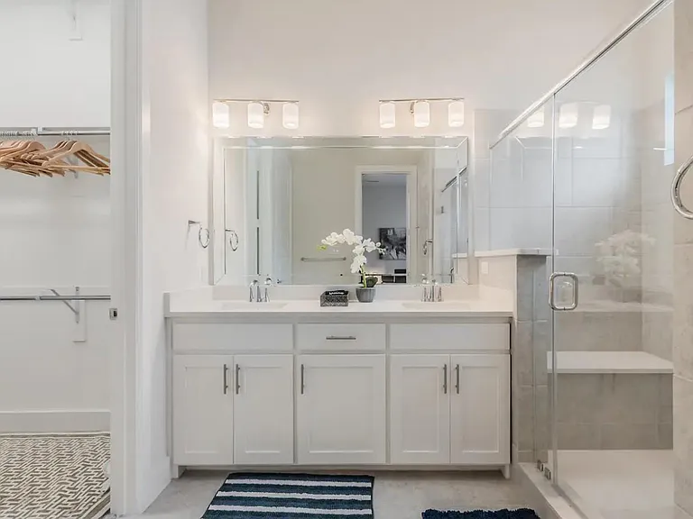 4909 Broadway Dr — Photo 8