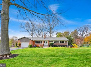 17708 Parkridge Dr, Gaithersburg, MD 20878