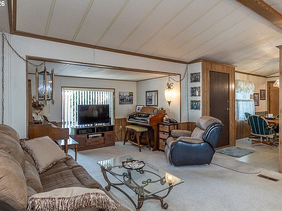 5th image of 1007 Shadow Ranch Ln