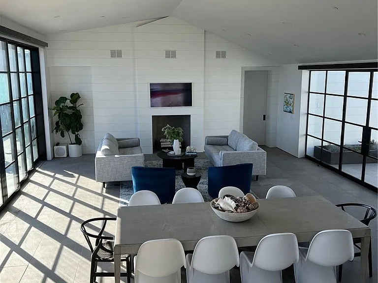 809 Emerald Bay — Photo 12