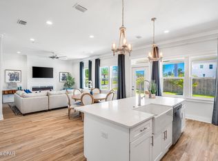 254 N Wells St, Panama City Beach, FL 32413