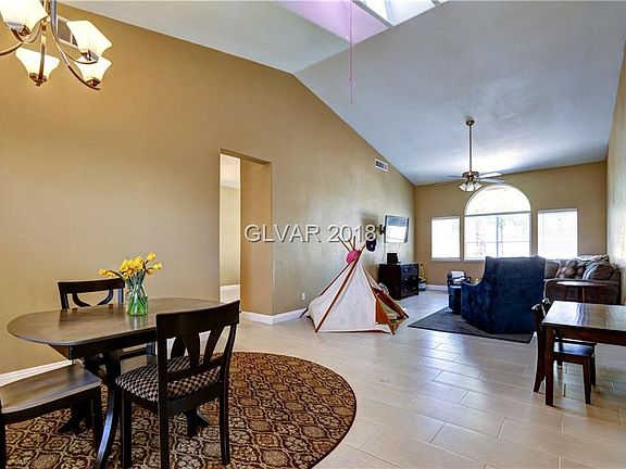 3rd image of 2312 Pinion Valley Dr