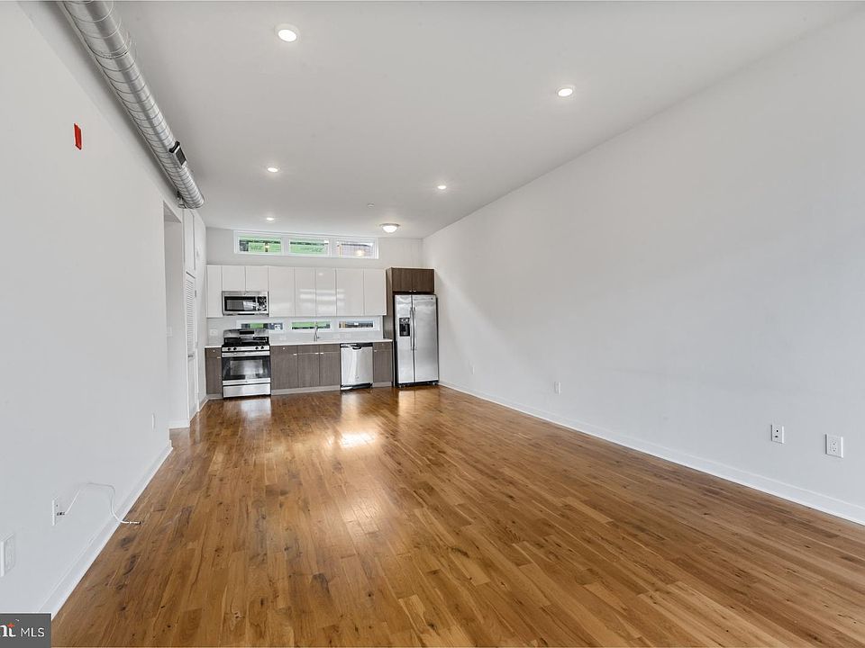 1st image of 1764 N Hope St #2C