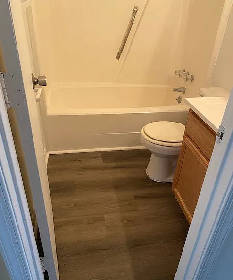 14303 Old Courthouse Way — Photo 4