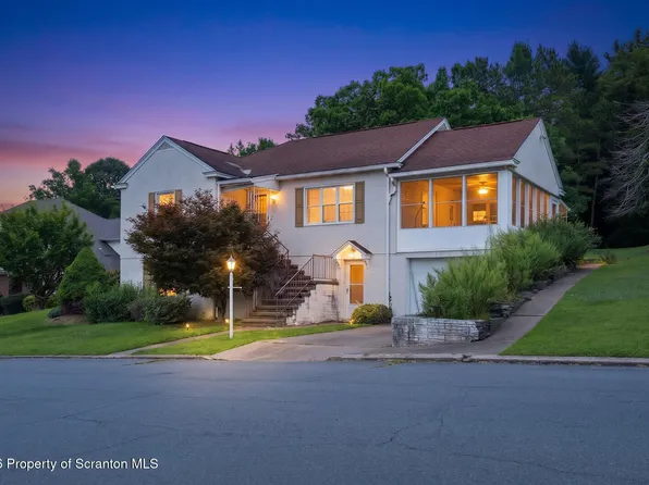 80 Connell St, Old Forge, PA 18518