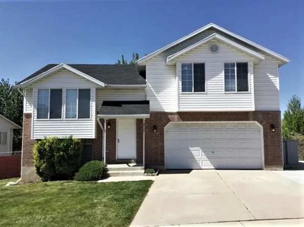 2702 W 4200 S, Roy, UT 84067