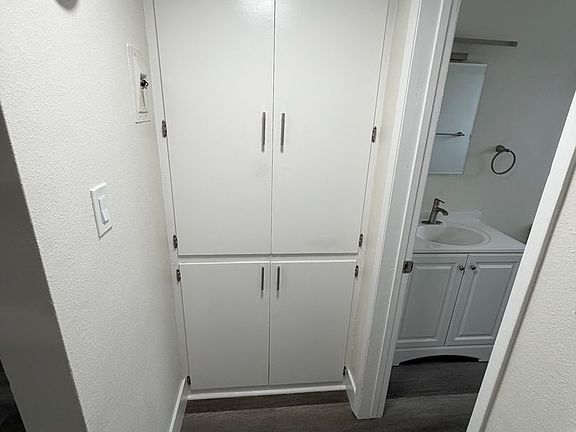 5th image of 8028 Boer Ave #3