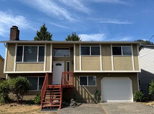 9239 Densmore Ave N, Seattle, WA 98103