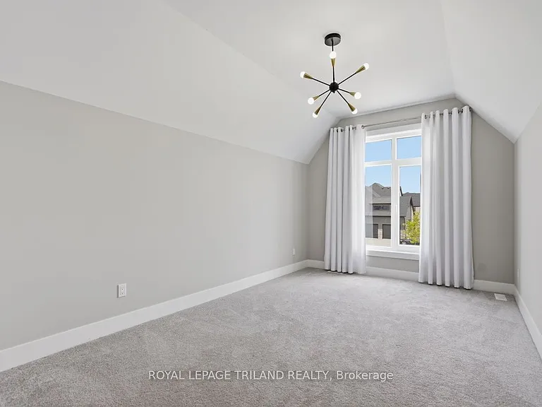 77 Crestview Dr — Photo 24