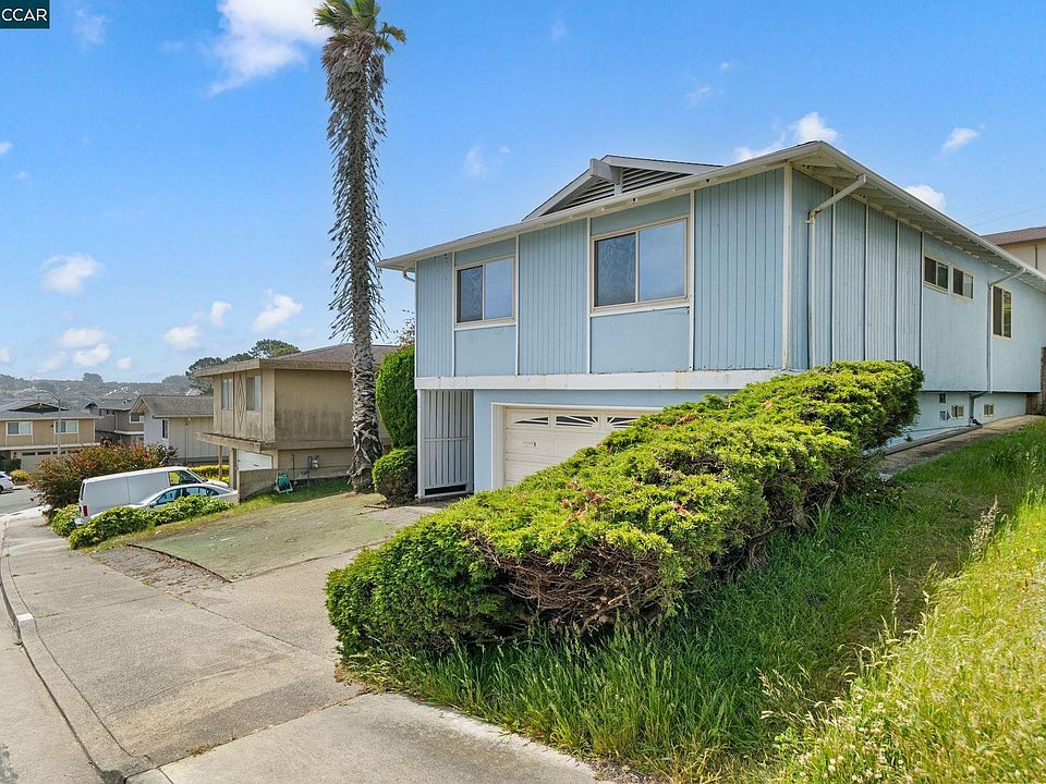 1st image of 2421 Tara Ln