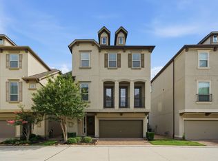 10616 Centre Shadows Dr, Houston, TX 77043