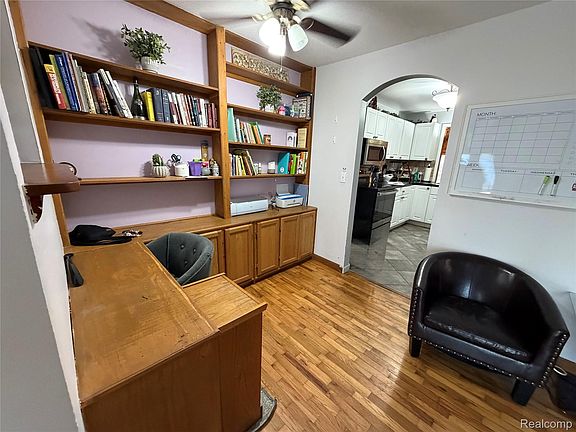 3rd image of 5312 Northway Dr
