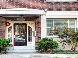 214 Summit Ave E APT 104, Seattle, WA 98102