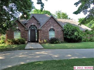 2637 E 41st St S, Tulsa, OK 74105