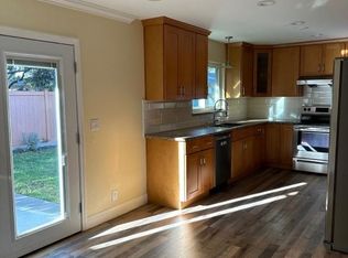 445 Central Ave #B, Mountain View, CA 94043