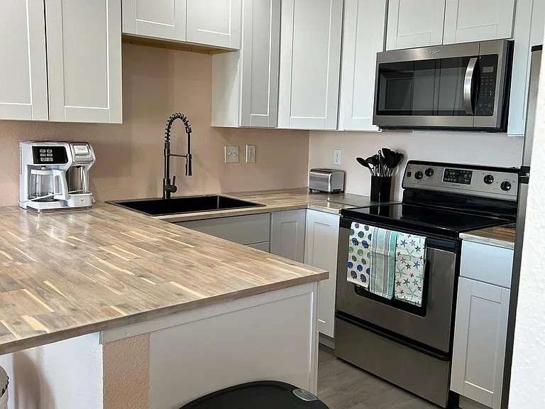 13351 Johnson Beach Rd #409E — Photo 3