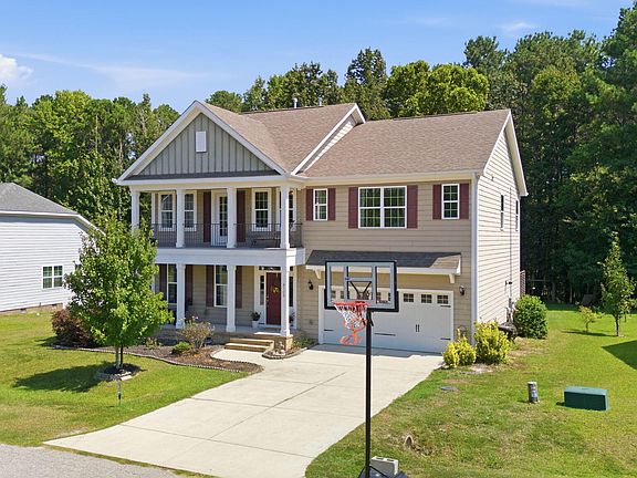 2nd image of 8109 Fieldcrest Ln