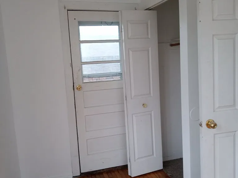 4731 Tod Ave #2A — Photo 3