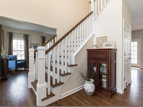 2nd image of 7514 Forthampton Cir