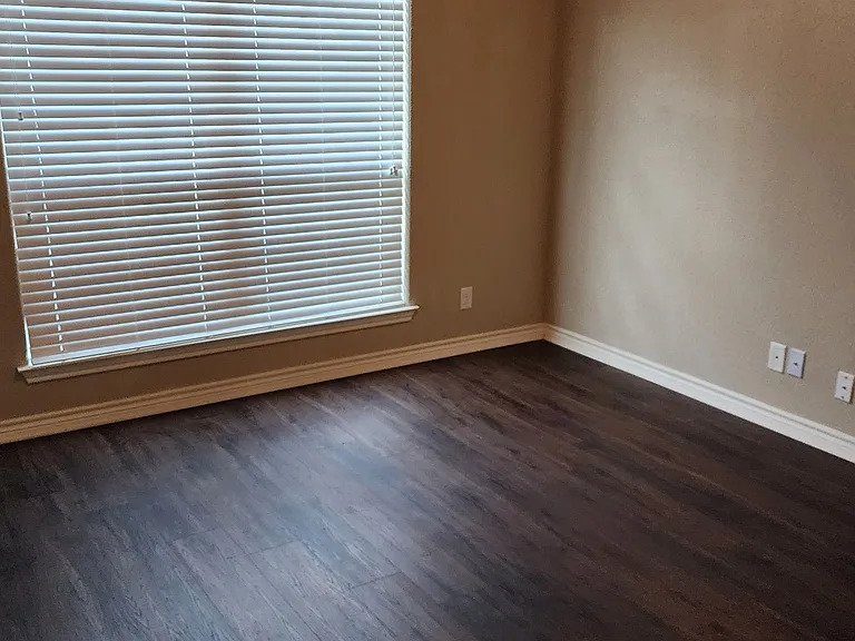 821 Karey Dr — Photo 11