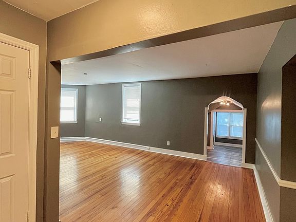5th image of 4100 Warwick Blvd