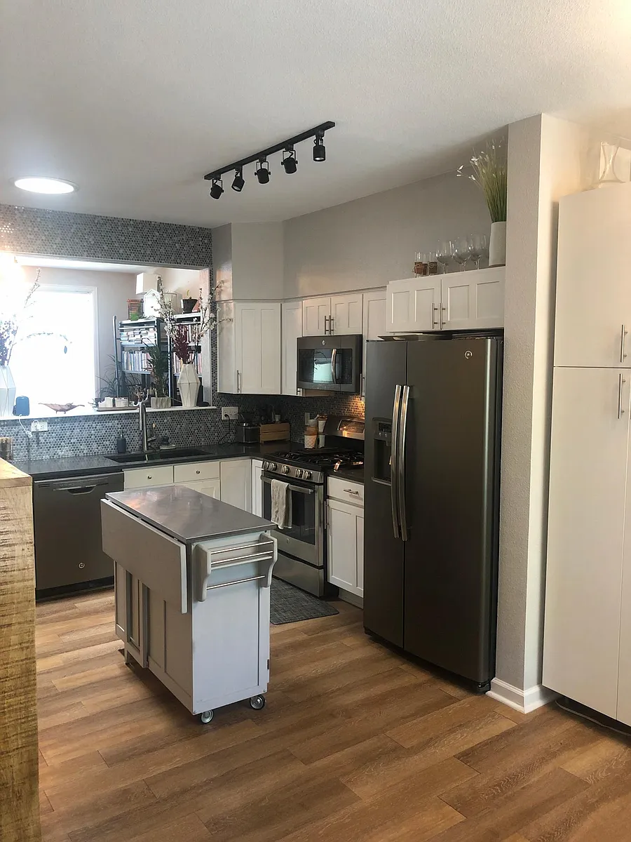 Building Photo - 4720 W 37th Ave #32