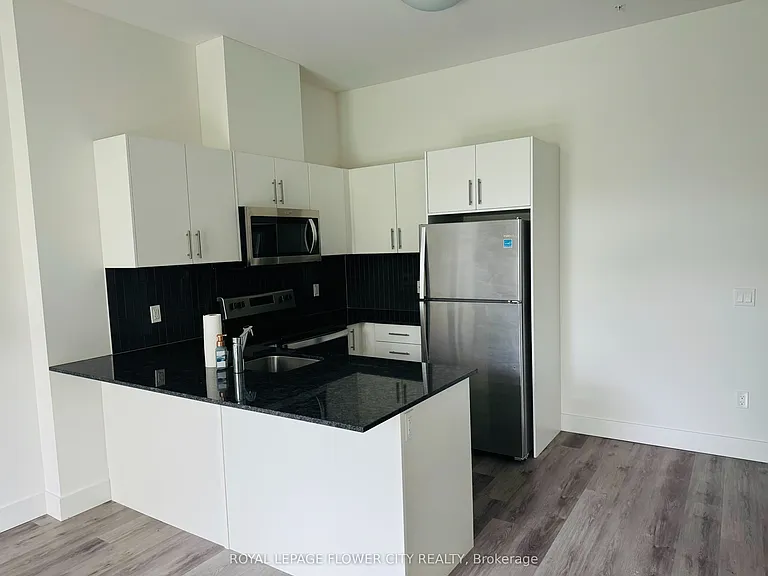 103 Roger St #108 — Photo 5