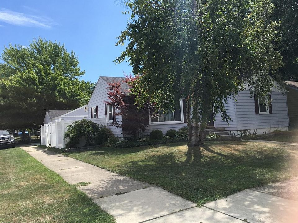 1st image of 14319 Irene St