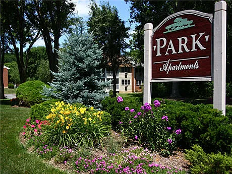 Park Apartments Photo 1