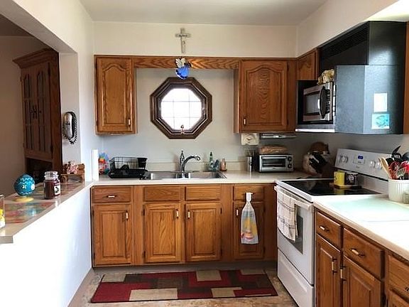 2nd image of 614 Sellers Ave