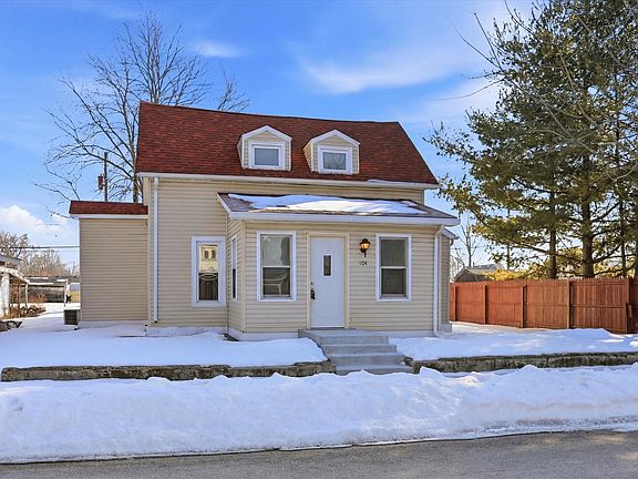 2nd image of 104 S Broad St