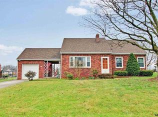 2238 Manor Rd, York, PA 17408