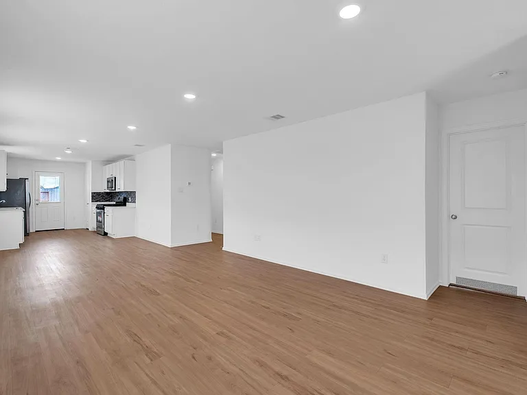 26827 Cenzontle Dr — Photo 4