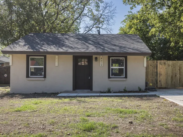 9213 S Dodson Dr, White Settlement, TX 76108