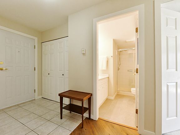3rd image of 3174 Gladwin Rd Unit 303