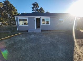 87687 Highway 101 APT 2, Florence, OR 97439