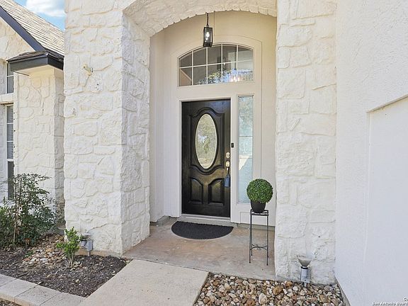 2nd image of 27010 Vaughns View