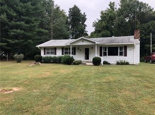 24143 E Iron Bridge Rd, Marshall, IL 62441