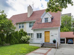 11939 80th Rd, Kew Gardens, NY 11415