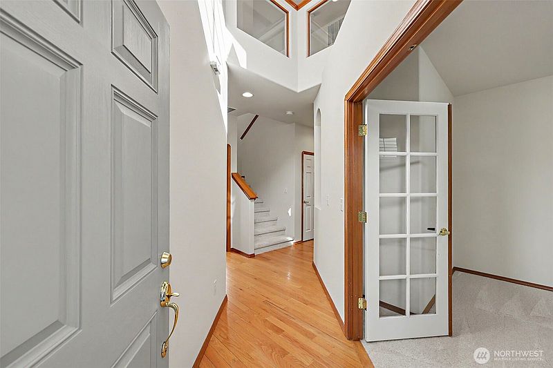 4th image of 7530 NE 204th Place