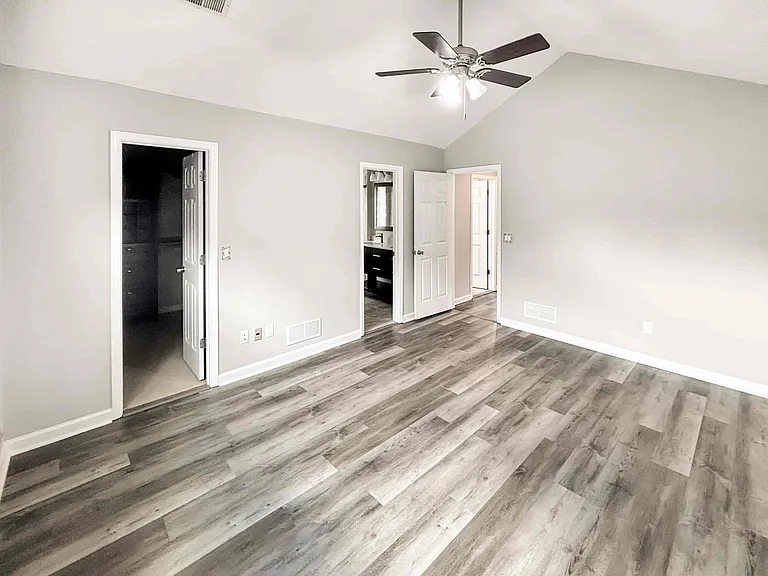 3029 Vineyard Way SE — Photo 13