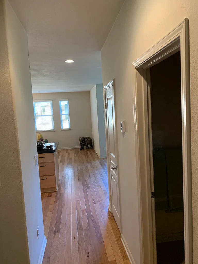 3 bed, 1765 sqft, $3,750 — Photo 2