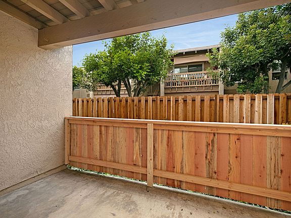 2nd image of 2324 & 2332 Elden Ave #3