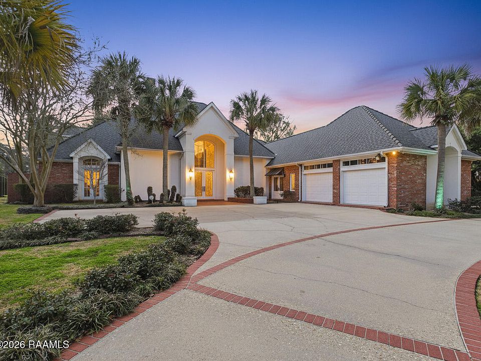 1st image of 327 Beverly Dr