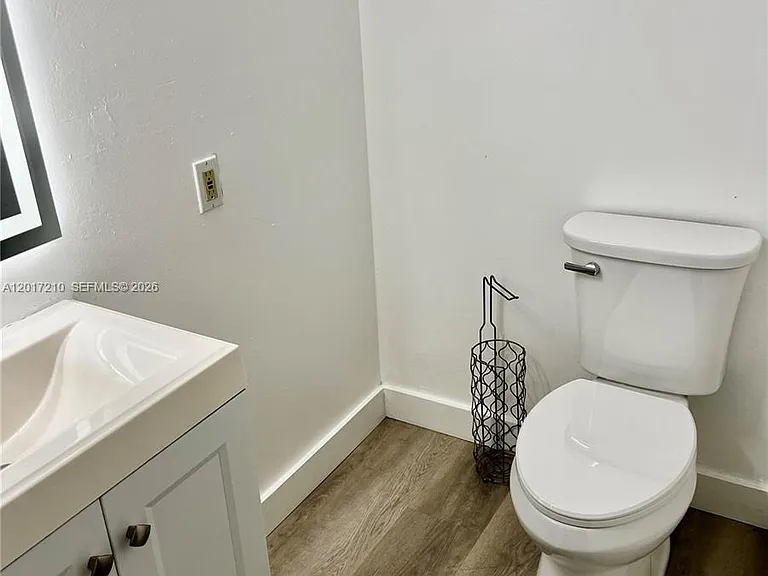 540 Brickell Key Dr #218 — Photo 7