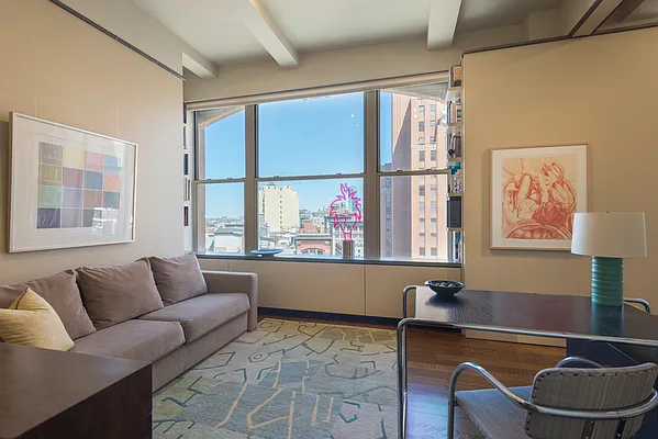 Sold by Compass | media 25